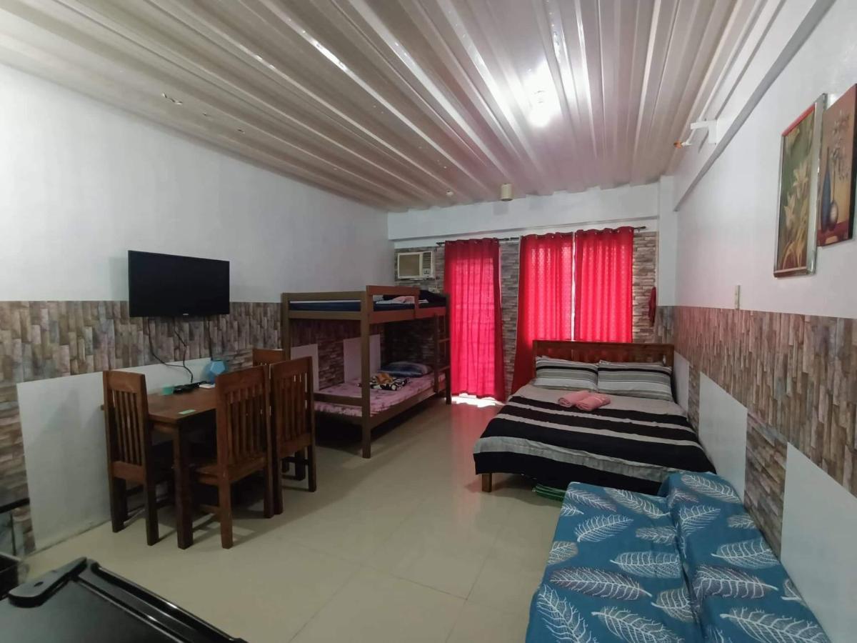 Kassel Residence Mhavic Family Room Good For 5Guest Manila Exteriér fotografie